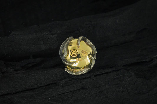 Hōju Gold Pendant