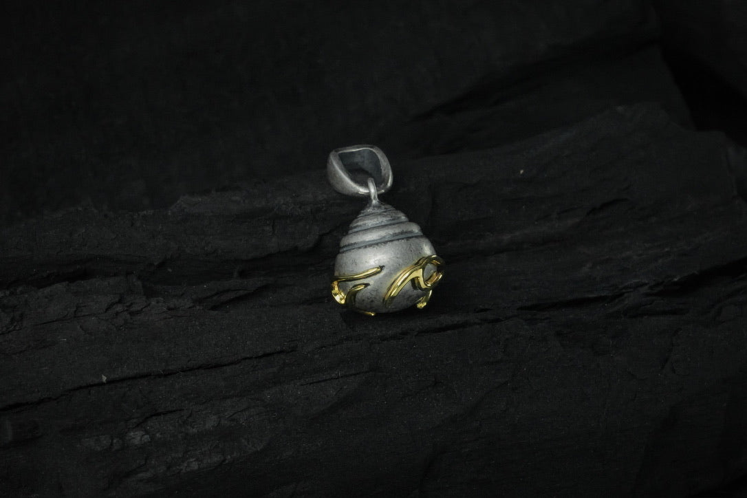 Hōju Silver Pendant