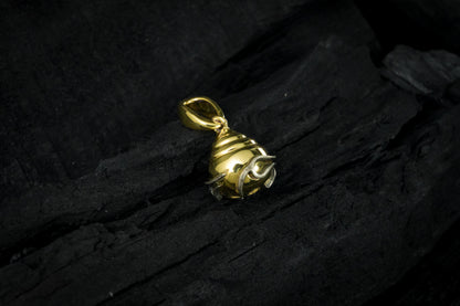Hōju Gold Pendant